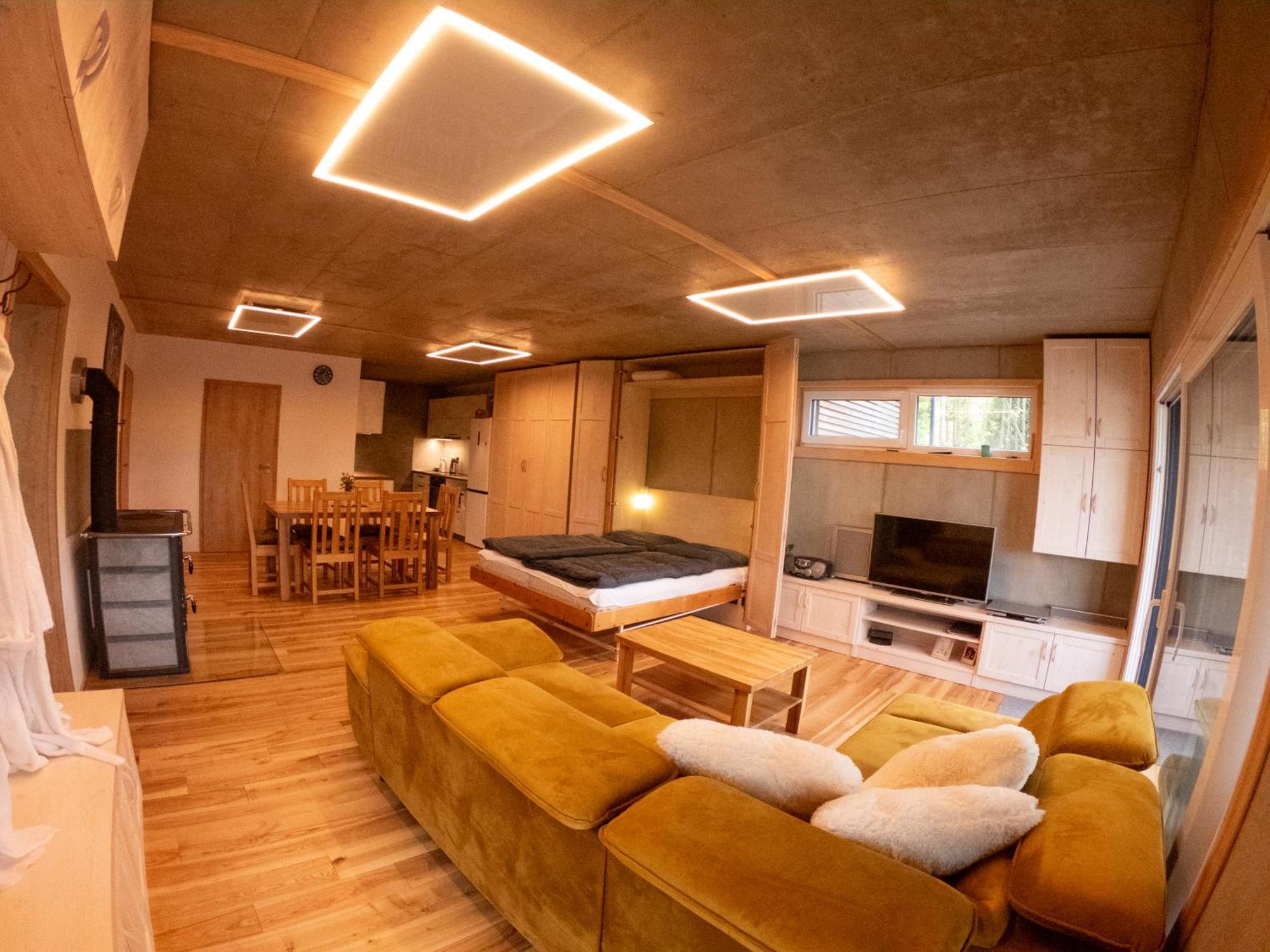 נובה מסטו נה מורבה Apartman U Holoubka מראה חיצוני תמונה